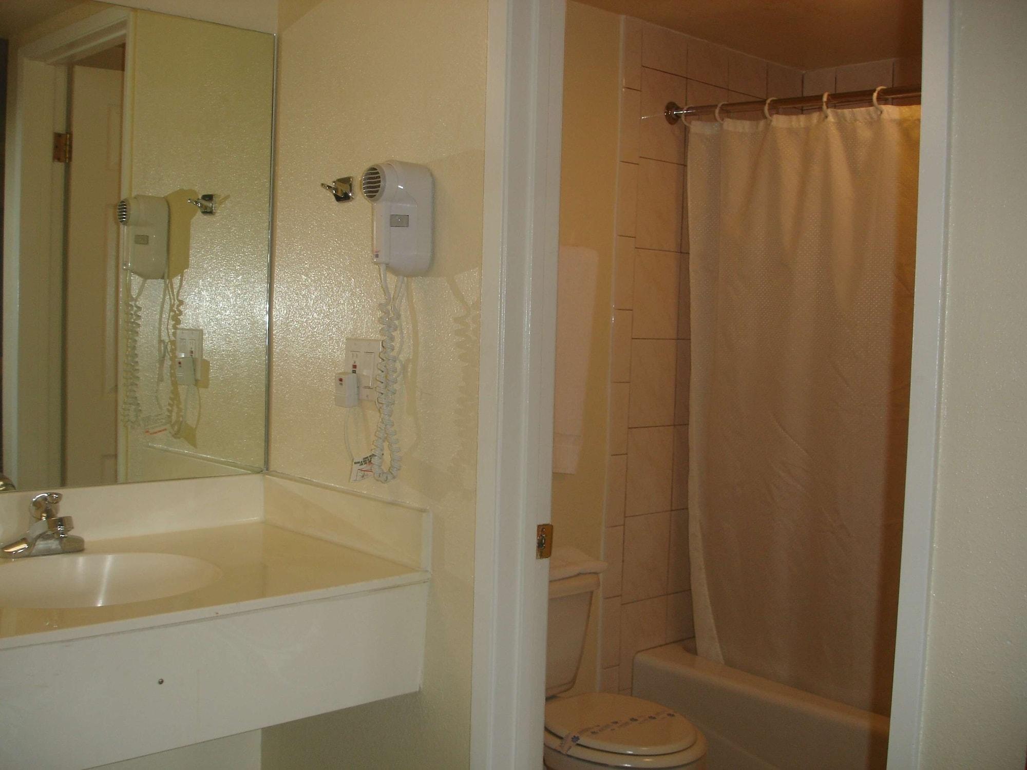 פיקו ריברה Rivera Inn & Suites Motel מראה חיצוני תמונה