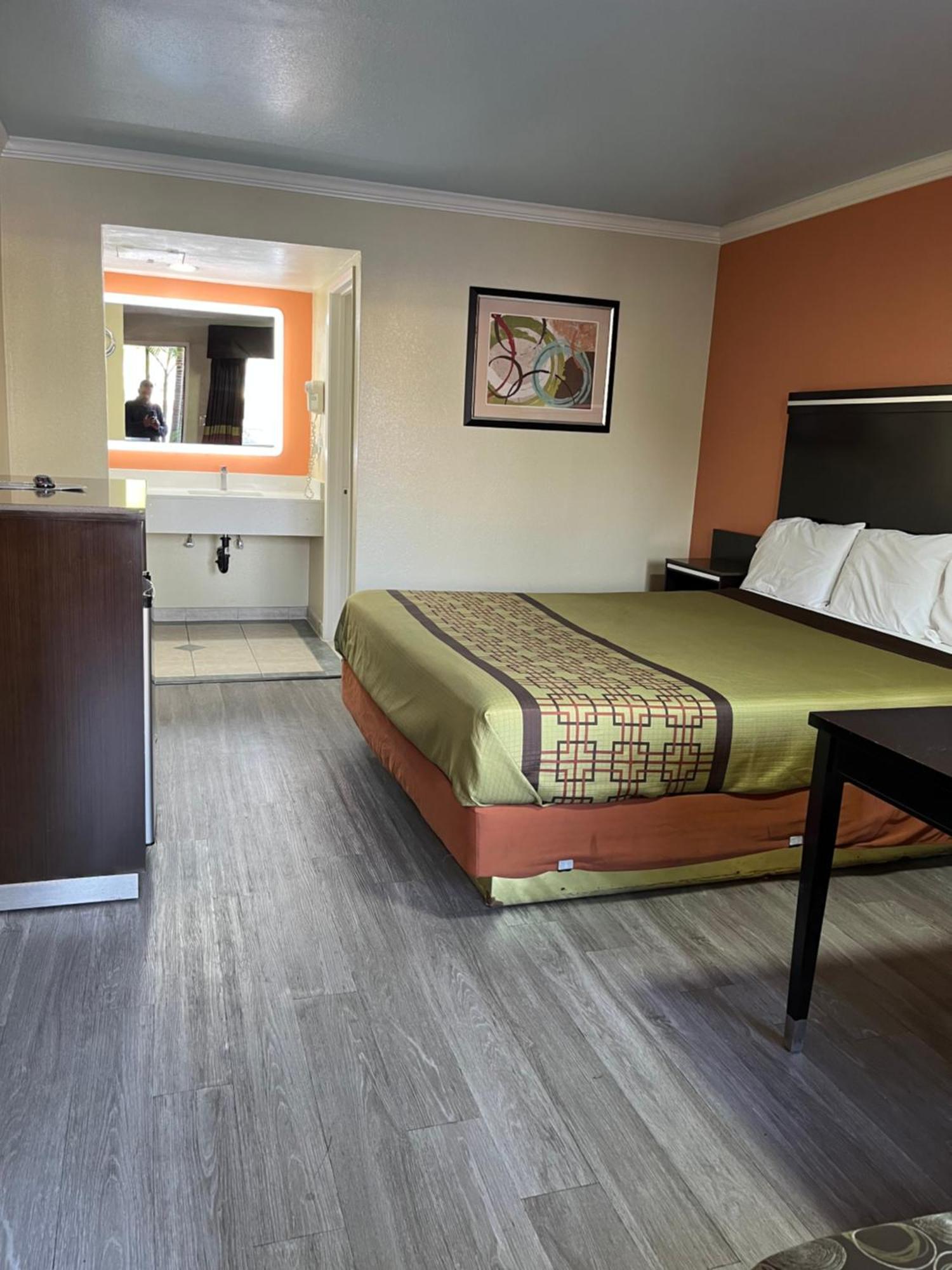 פיקו ריברה Rivera Inn & Suites Motel מראה חיצוני תמונה