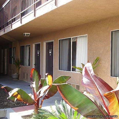 פיקו ריברה Rivera Inn & Suites Motel מראה חיצוני תמונה